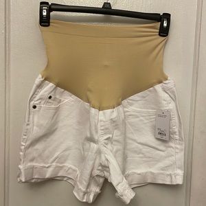 NWT A glow maternity shorts white stretchy with cuffed hem